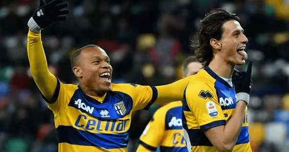 意甲焦点战：帕尔马 VS 拉齐奥，谁能笑傲赛场？